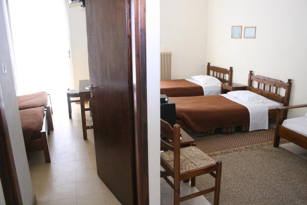 Aparthotel Iliahtides อมารินโธส ห้อง รูปภาพ