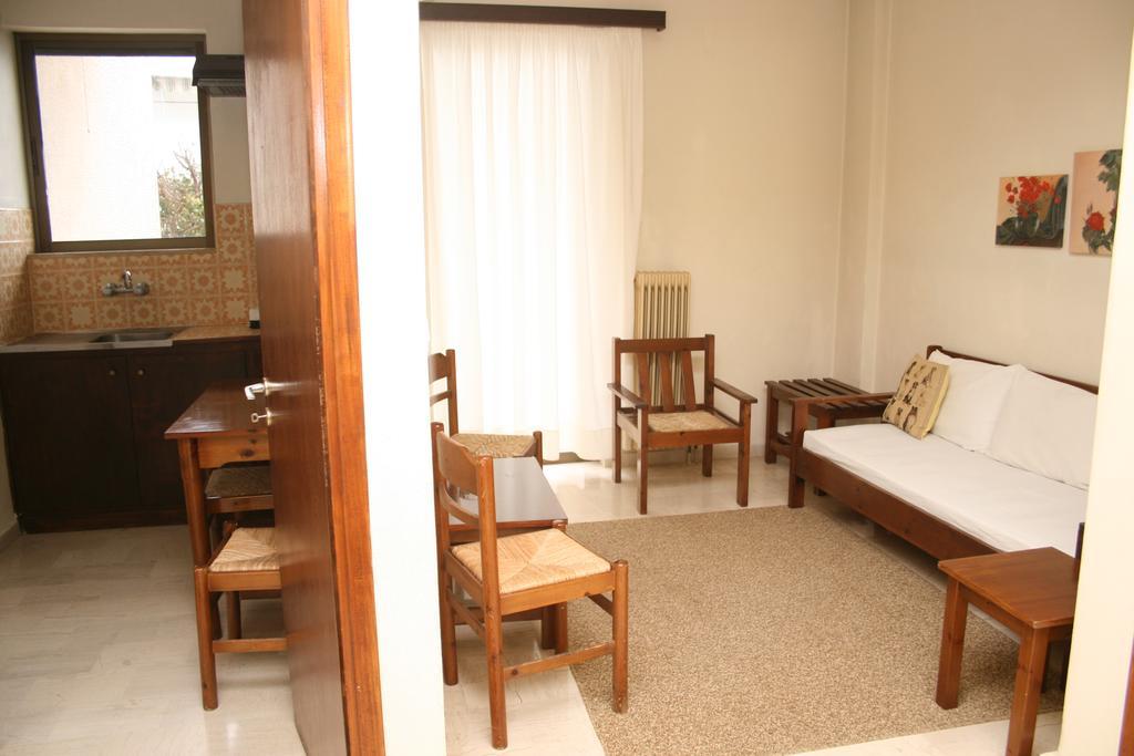 Aparthotel Iliahtides อมารินโธส ภายนอก รูปภาพ